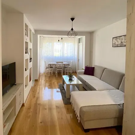 Apartment 03 *